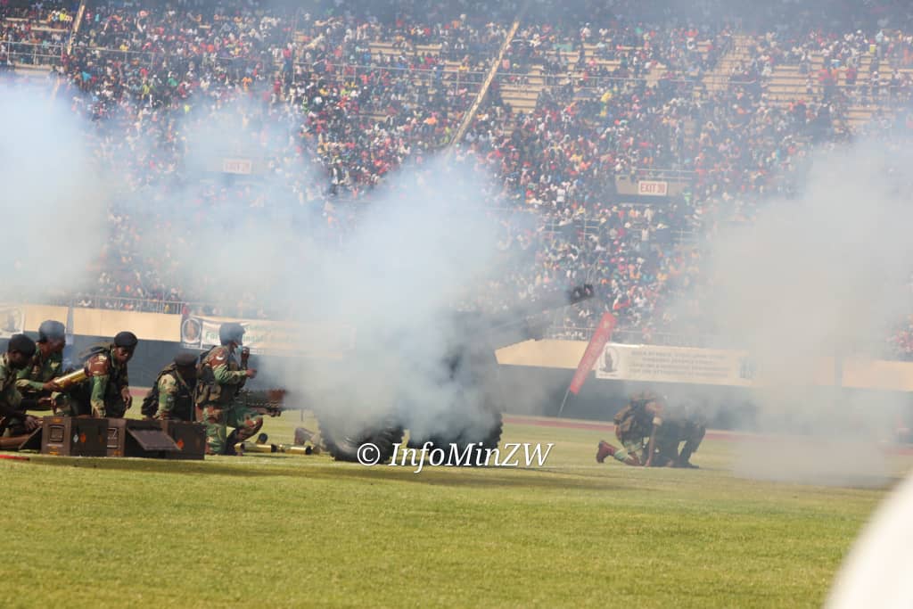 InfoMinZW's tweet image. ZDF Displays , scenes at the National Sports Stadium.
#DefenceForcesDay2023