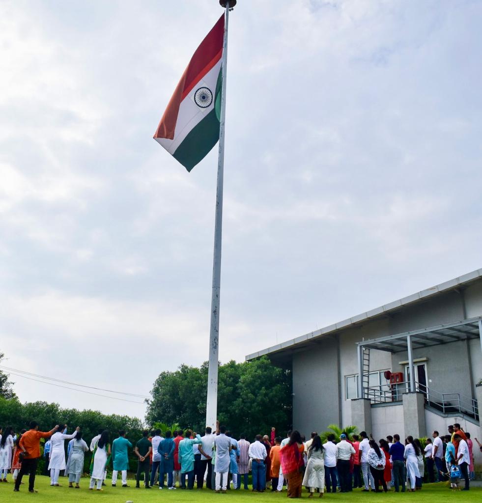 NanuPany's tweet photo. Today, on this Independence Day, I celebrated the journey of our nation with my family and my extended family at CSM Tech.
#breakingthoughtbarriers #csmtech #nationfirstalwaysfirst #azadikaamritmahotsav #independenceday https://t.co/vQ3EmEEaSU