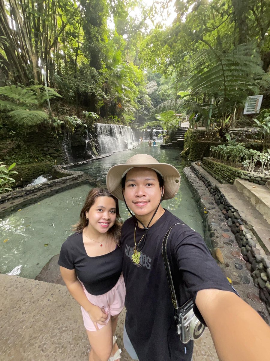 bryan_calixtroo's tweet photo. First time at Bato Springs San Pablo Laguna 🫶
Sobrang sulit at lamig ng tubig.
Thank you babe and Happy 50th Monthsary ulit. 
Mahal na mahal kita babe 😘🥰
@seyruhhhh_ https://t.co/OZD5zB061Z