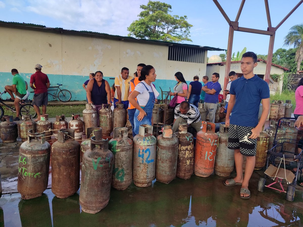 PDVSA GAS COMUNAL APURE tweet media