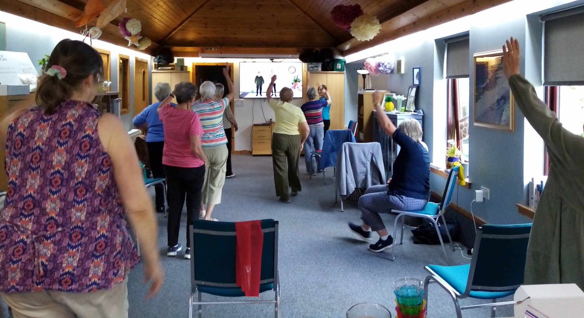 msargyll's tweet photo. Well done to our #CuppaRoutine group this morning, great work! A well earned cuppa in the sunshine afterwards βοΈπ#KeepingActive #HealthBody #HealthyBrain @MHFScot @SportsMemNet @Argyll_ButeTSI @ALLIANCEScot @mentalhealth @agescotland @DougAtAgeScot https://t.co/4kctqJhfle