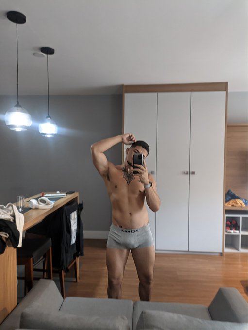 Bom dia 😘😘 https://t.co/iLzXHDkkND