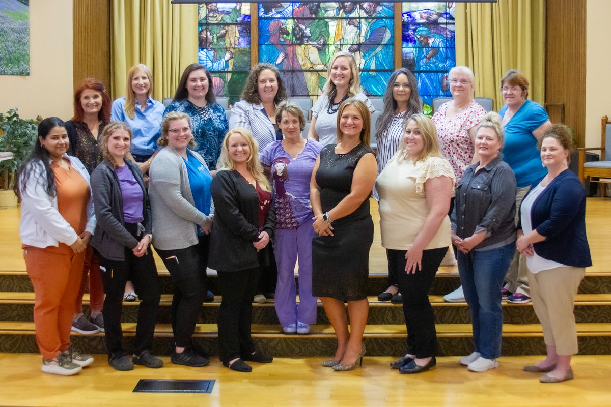 MessiahLifeways's tweet photo. Congratulations to the 33 Messiah Lifeways team members who earned Certified Dementia Practitioner status this year! 👏👏👏Thank you to @CentralPenn's Kimberly Tanish, who led these dedicated team members through the training! https://t.co/tbJrwJsBmc
