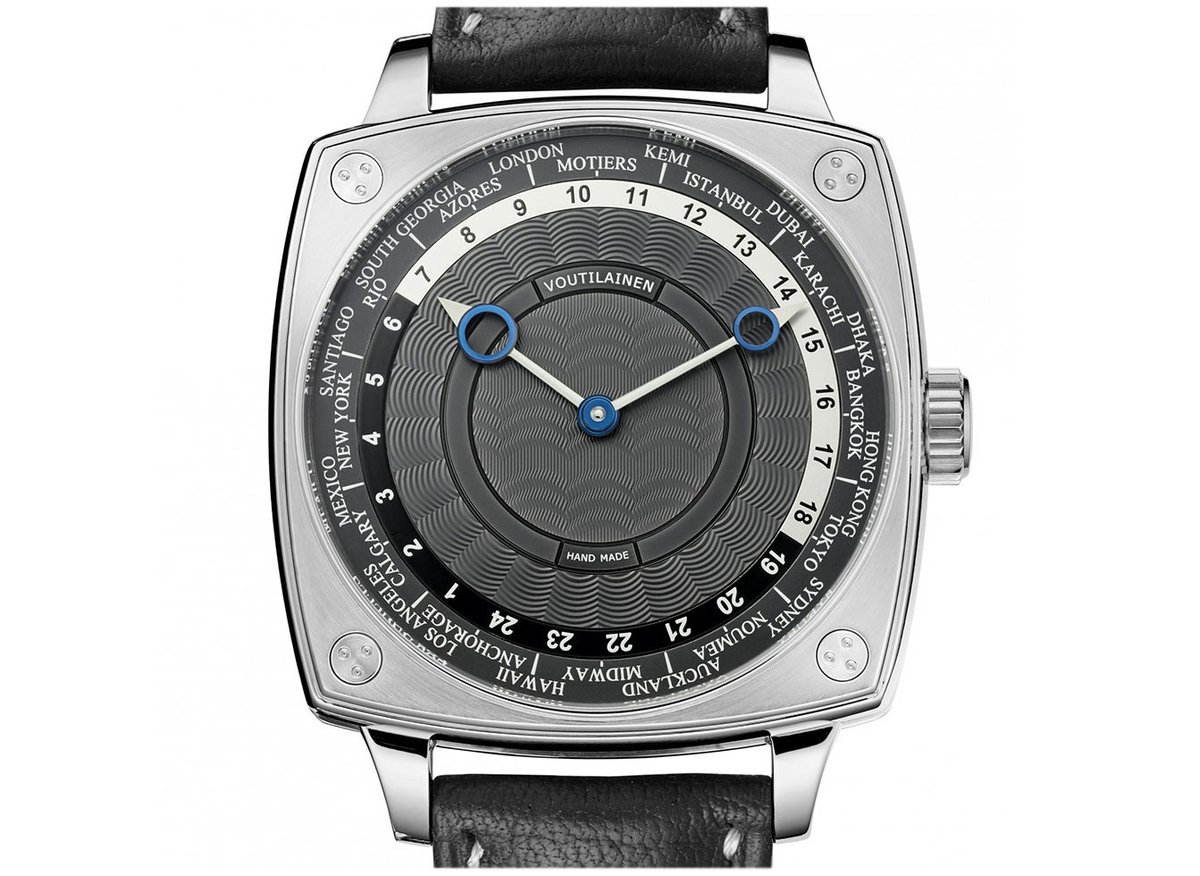 time_watches's tweet image. Kari #Voutilainen presented the #Worldtimer CSW Cushion Shape Worldtime, an exclusive piece characterised by a dial with different hand-made #guilloché motifs in shades of grey. More details at timeandwatches.com/2023/08/voutil… #hautehorlogerie #finewatchmaking