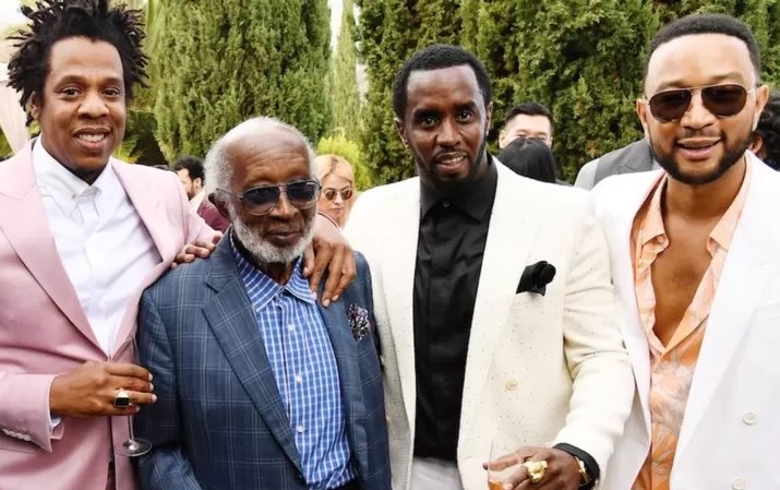 ayubu_madenge's tweet image. Mmarekani mweusi wa kwanza kumiliki stesheni ya Redio USA, Manager aliyekuza Muziki wa wengi mfano Michael Jackson, Whitney Houston, Boys II Men nk, hata wakamuita “Black Godfather”. Mshauri wa Obama na Bill Clinton na Wanamichezo wengi, Clarence Avant amefariki akiwa na miaka 92