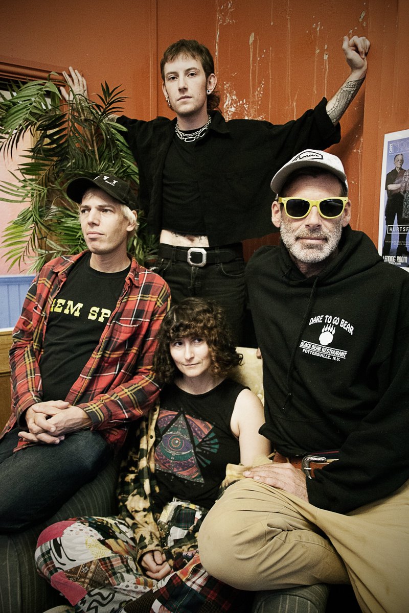 Brighten The Corners tweet media