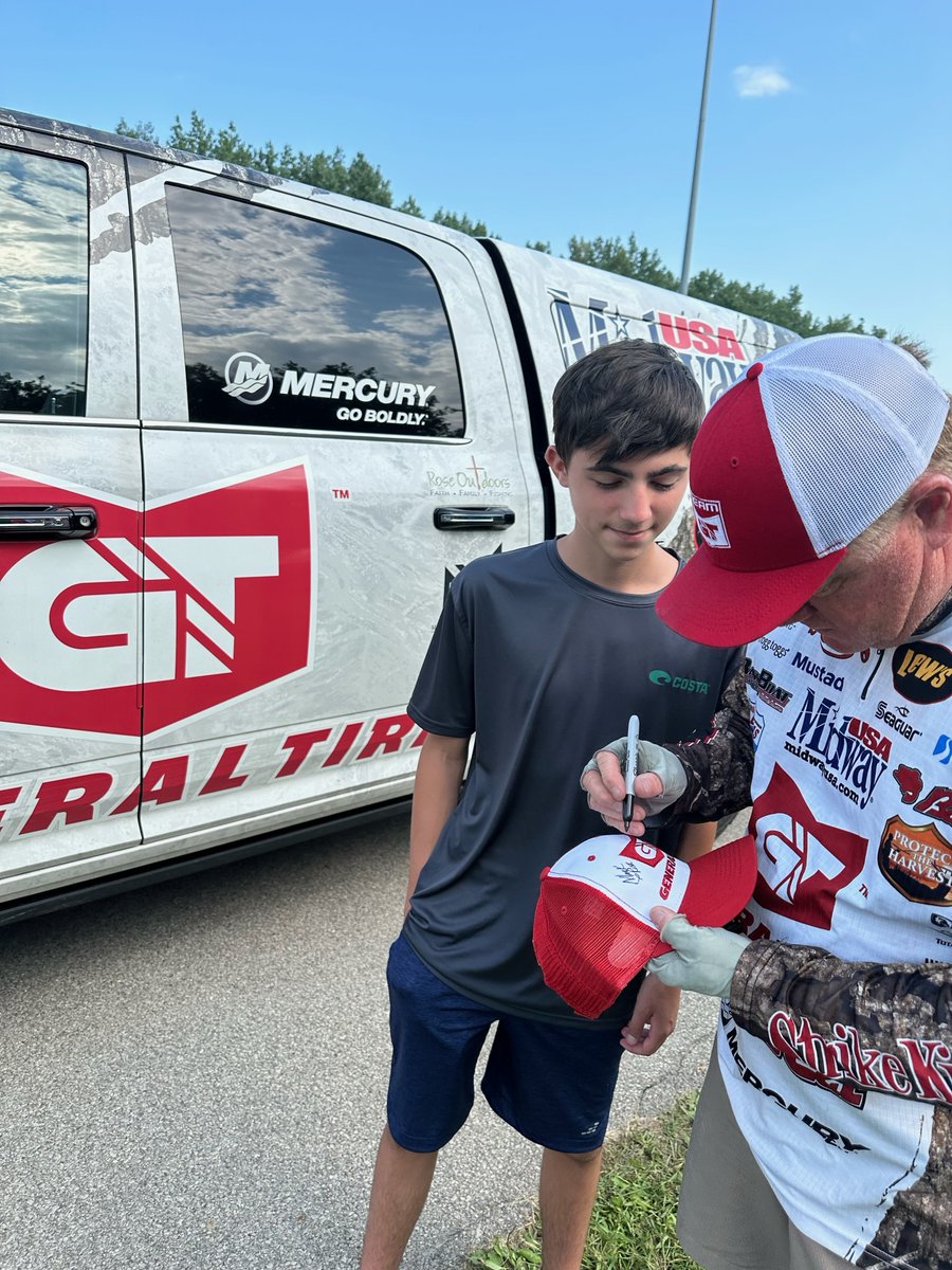 Always love to meet the next generation of anglers!

#generaltire #gtdelivers