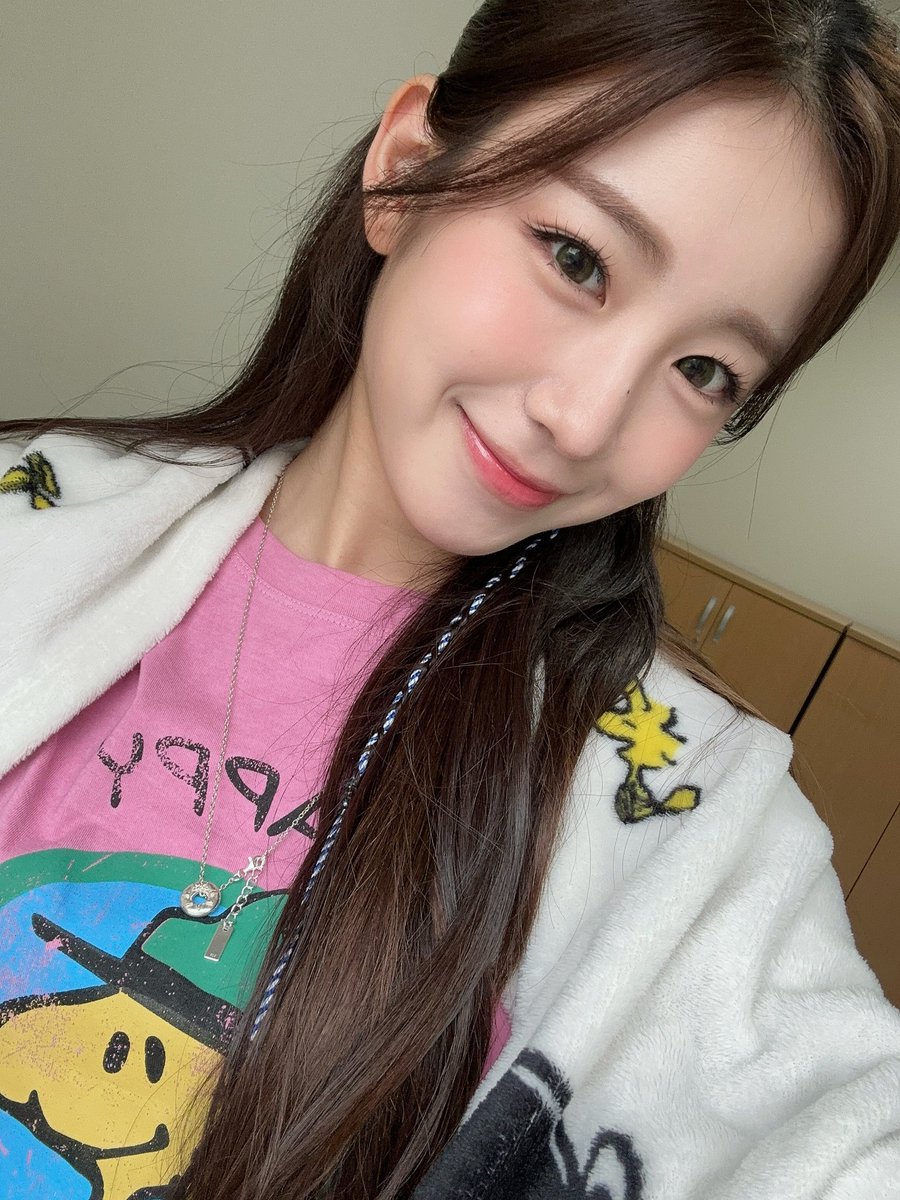 wooyeonspics's tweet photo. weverse update https://t.co/Dl1Y80KQ9O