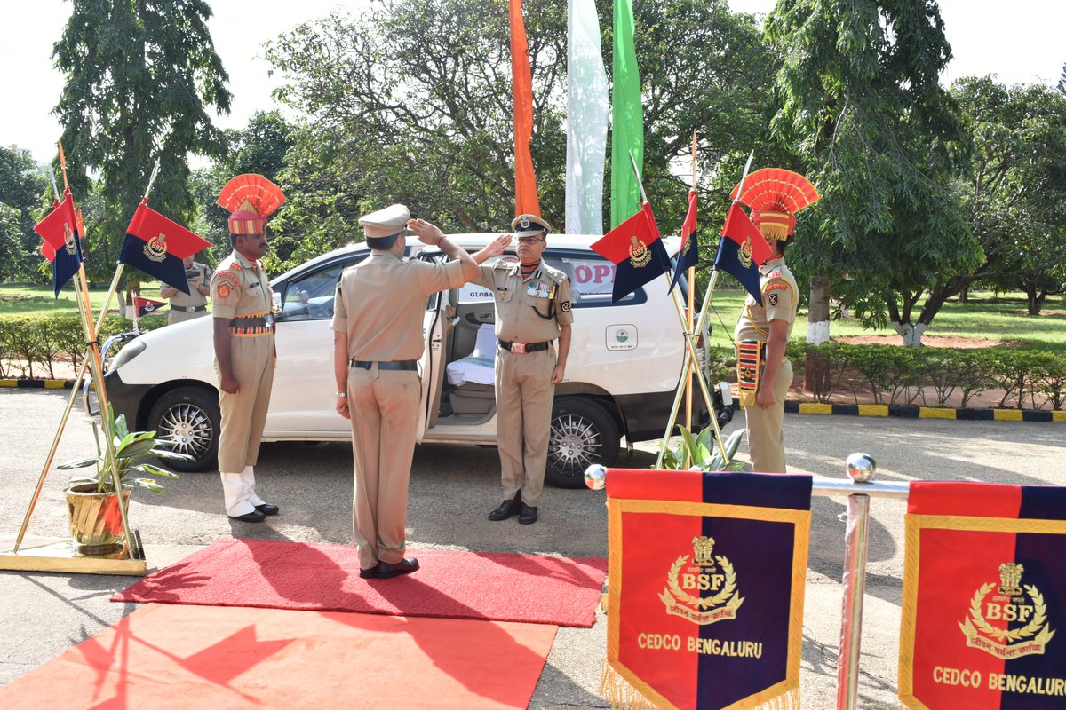 BSF_CEDCO's tweet photo. #HappyIndependenceDay 
#HarGharTiranga   

Glimpses of the flag hoisting ceremony held at this Institution to celebrate India’s 77th Independence day.

#BSF 
#AzadiKaAmritMahotsav 
#MeriMatiMeraDesh https://t.co/eeiIbTnZBA
