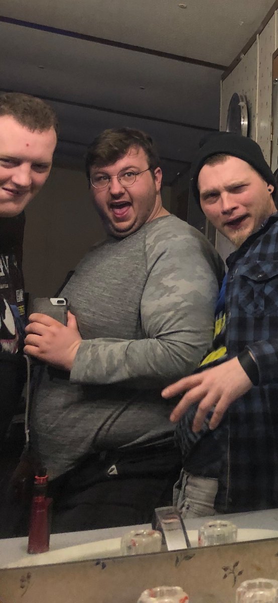 UltWeenie's tweet photo. Weight loss over the years. It’s going up and down but I’m dedicated to being more healthy like my Scooba friend https://t.co/lViCVB5YeT