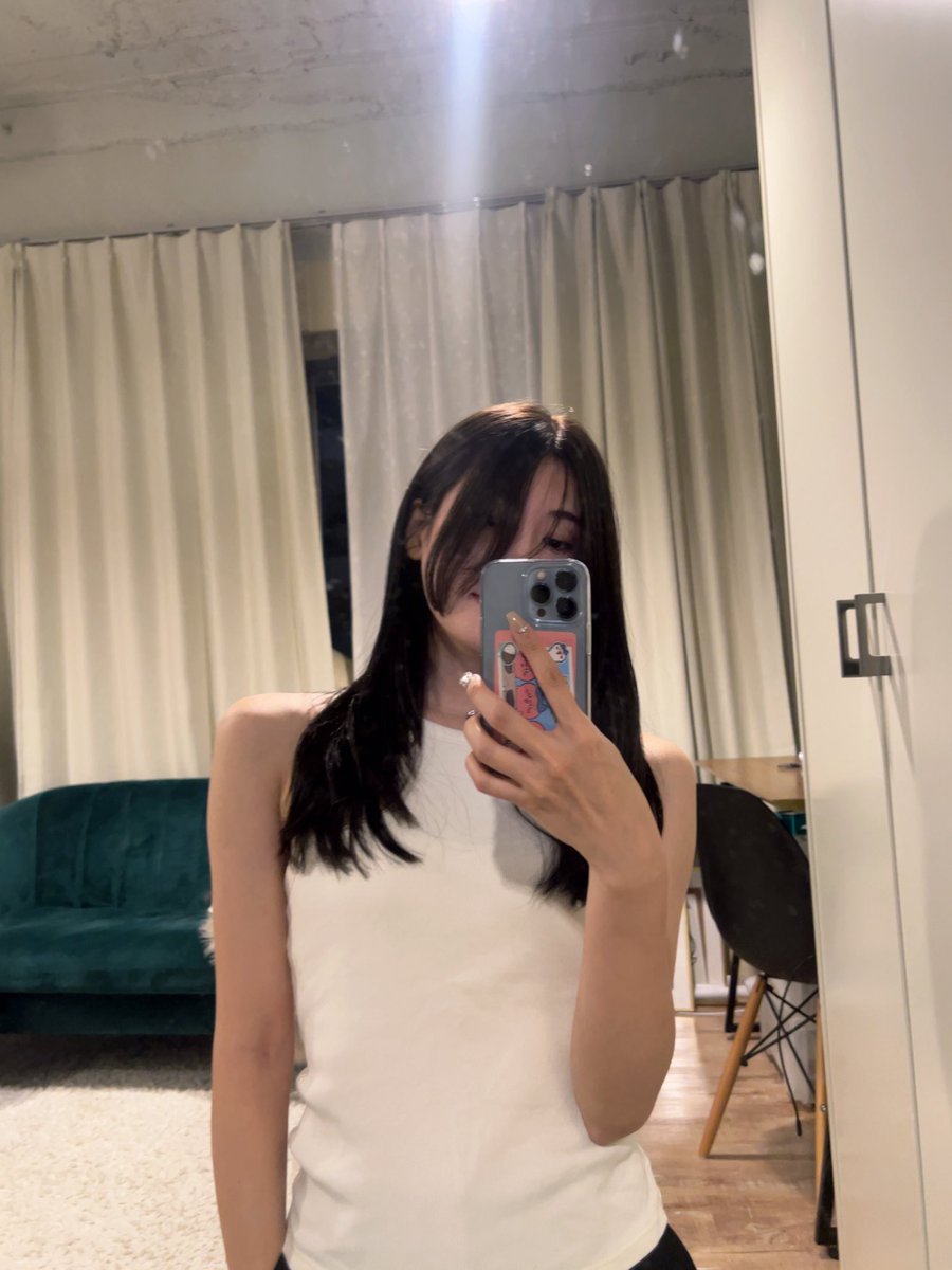 luckyend_'s tweet photo. 憧れの姫カット 可愛すぎて涙出る シンプルな服ほど雰囲気出る 今日からニュージーンズとトゥワイスやらせてもらいます https://t.co/Lscf4vDq9q