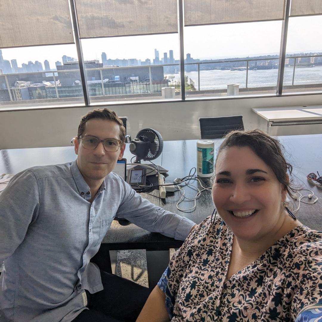 Paul Legan and Gina Petruccelli met up last week at the New York office. Look at that view!

#3shareiseverywhere #weare3share