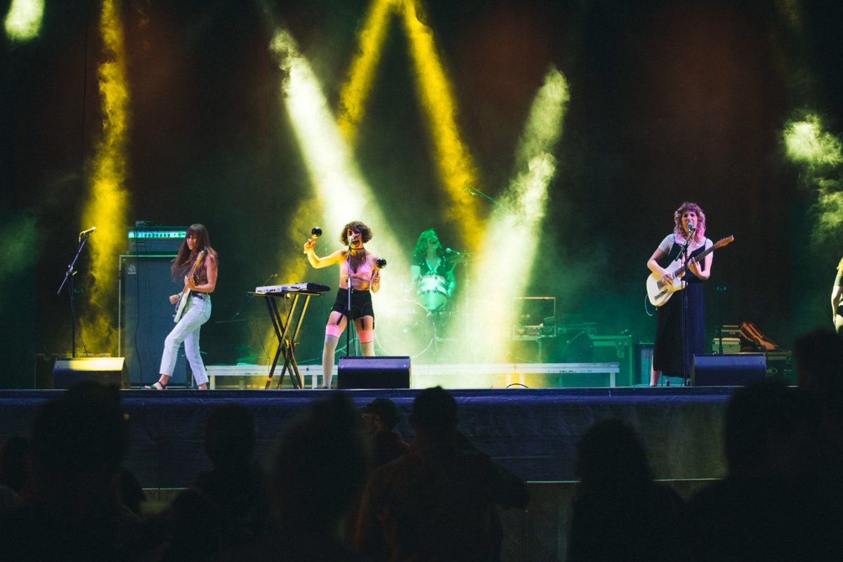 O venres deixounos con moi bo sabor de boca. Quen de vós viviuno con nós?

📸 <a href="/AIGIBOGA/">AIGIBOGA</a> 
🫱🏻‍🫲🏼 <a href="/VibraMahou/">Vibra Mahou</a> <a href="/DACCultura/">Cultura Depu. Coruña</a> 
🦜 #LoroFacu2023