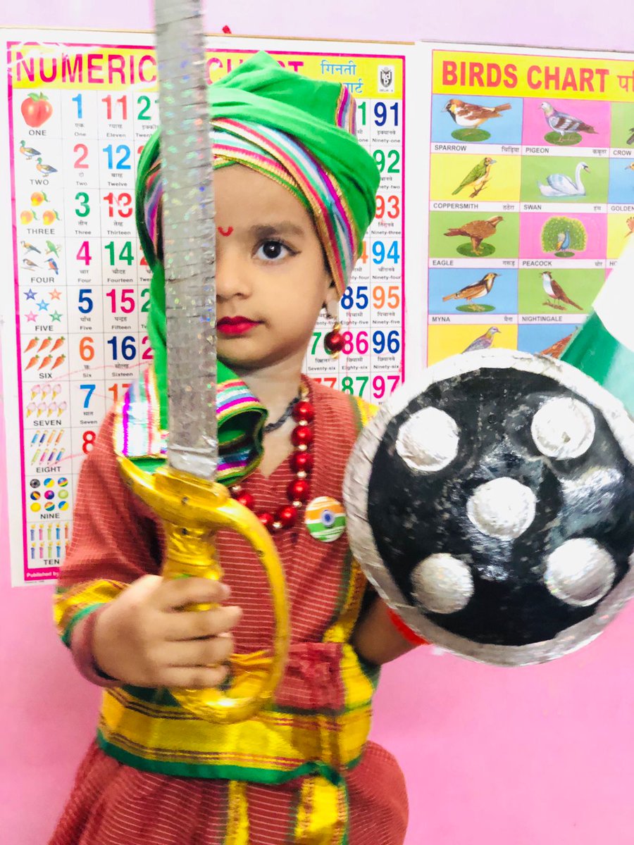 sumitgurjarP's tweet photo. 77वें स्वतंत्रता दिवस की हार्दिक शुभकामनाएं 🇮🇳
बेटी का प्रथम स्वतंत्रता दिवस स्कूल में वीरांगना रानी लक्ष्मीबाई के अभिनय ने मन मोह लिया 💐🕉🌿
#IndependenceDay #Ranilakshmibai #daughterlove #schoolrole #firstindependenceday https://t.co/ZEJkHV39SL
