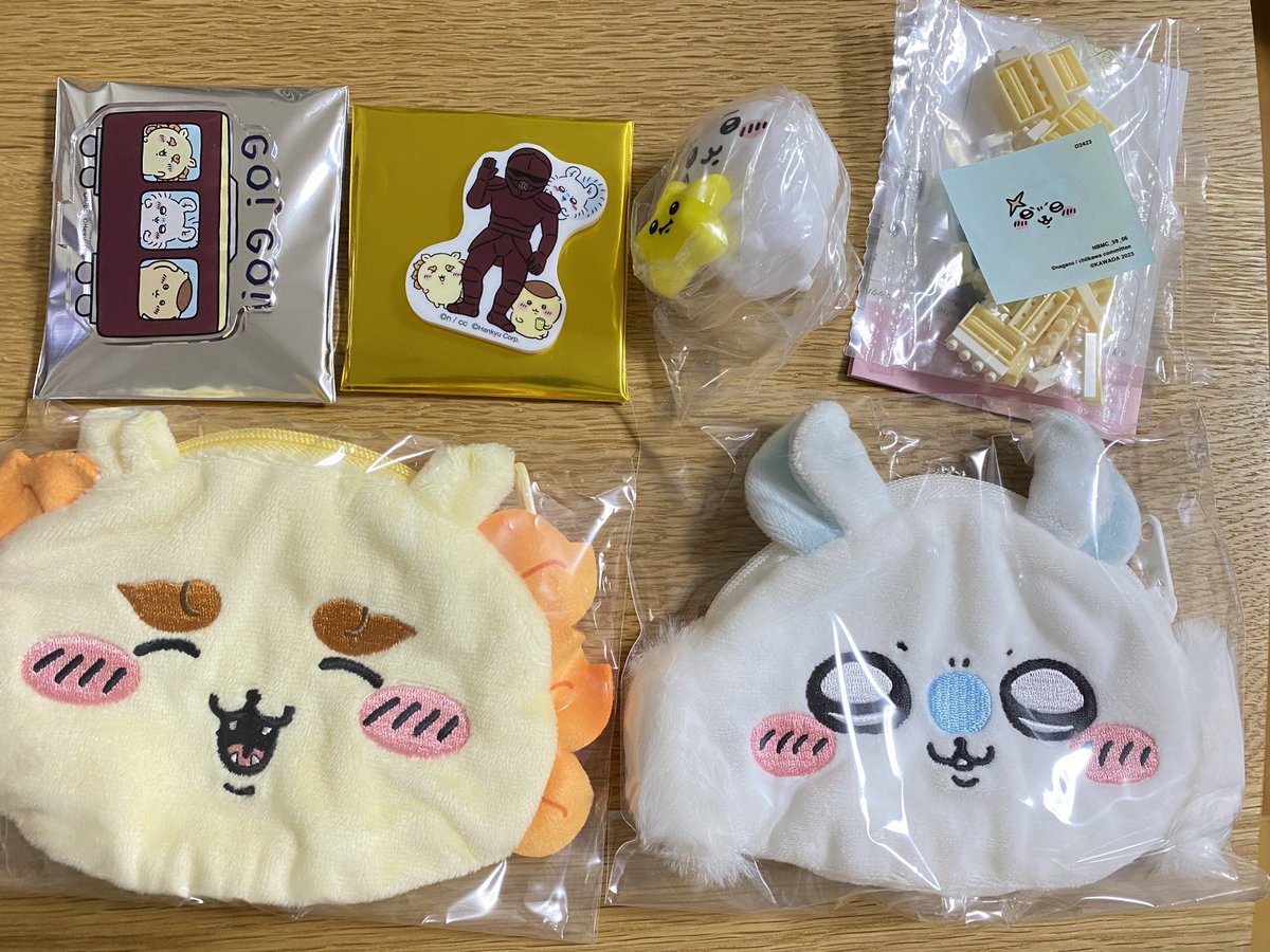 chxxkn's tweet photo. 【ちいかわ交換】

譲）画像のもの　ちいかわ　シーサー　モモンガ、くりまんじゅう、鎧さん

求）ハチワレ異種同種　or 定価

お顔ポーチはハチワレ（ニコ）との交換のみで考えております。

梅田にて手渡しも可能です https://t.co/0FgjAr6ACu