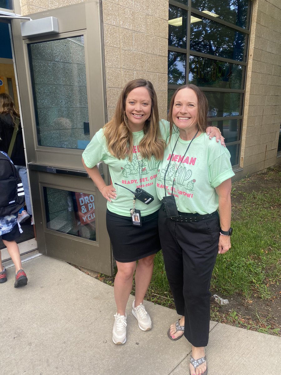 The <a href="/Nieman512/">Nieman Elementary</a> Foxes are ready and excited for a SHINING school year! <a href="/Tenbrink512/">Kiley Tenbrink</a> The BEST morning!!!