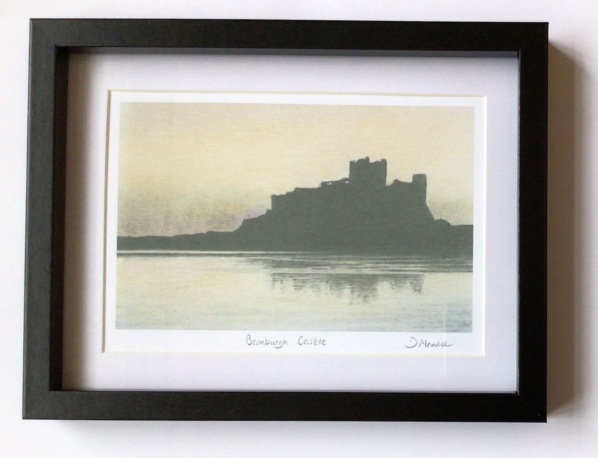 Delighted to share the latest addition to my #etsy shop: Bamburgh Castle Northumberland etsy.me/3sdwlKA 
#framed #pencildrawing #artprints #northumberland #northumberlandart #bamburgh #northeastprints #framedprints #northumberlandprint
