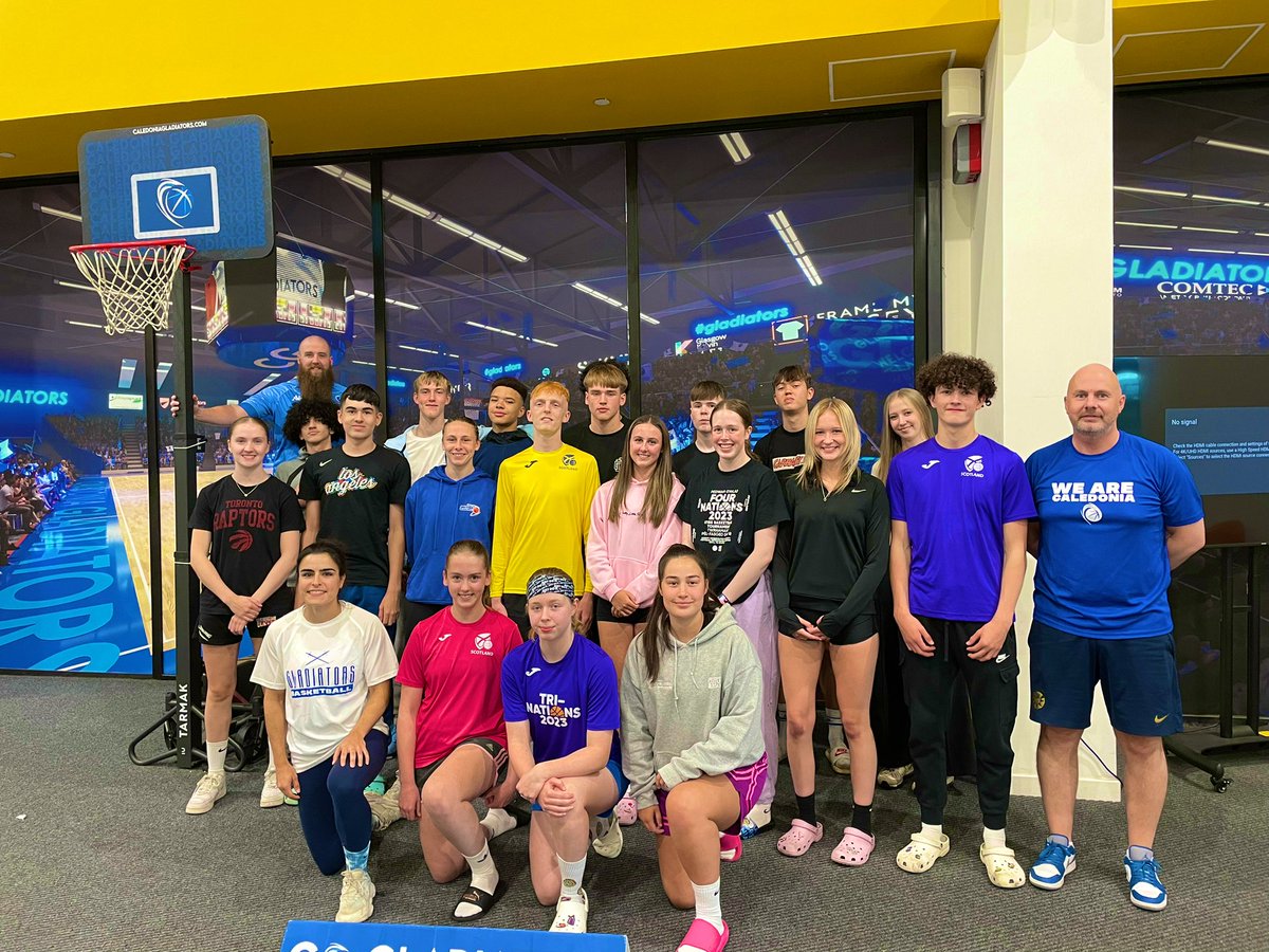 Cal_Gladiators's tweet photo. Delighted to kick off our our high-performance programme this week! 

Induction week
🏀 Functional Movement Screening 
🏀 Nutrition &amp; Hydration
⁃fuelling well for performance
⁃pre and post exercise 
#AthleteFun 
#ProteinBites 
#OffCourtLearning
#OnCourtDifferences https://t.co/BFTdQGwtEs
