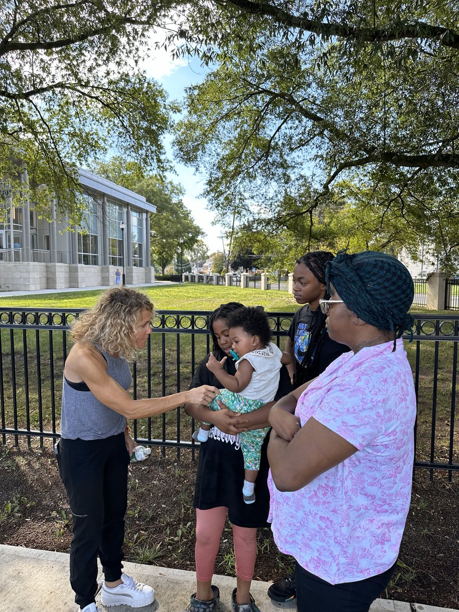 This morning, we had the privilege of standing alongside Monmouth County parents and residents who gathered at the Monmouth County courthouse in Freehold Township.  

We will always stand and fight for parents and their children!