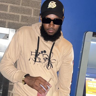 iAmTruee_'s tweet photo. #NewProfilePic https://t.co/wrPxgbAAT5