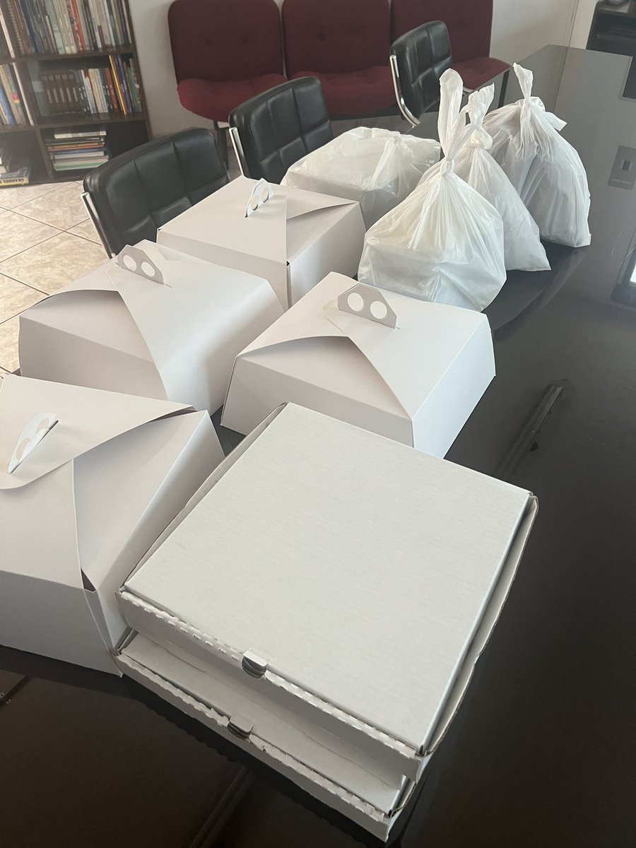 FERRAGOSTO
UFFICIO
4 PERSONE
Abbiamo esagerato?