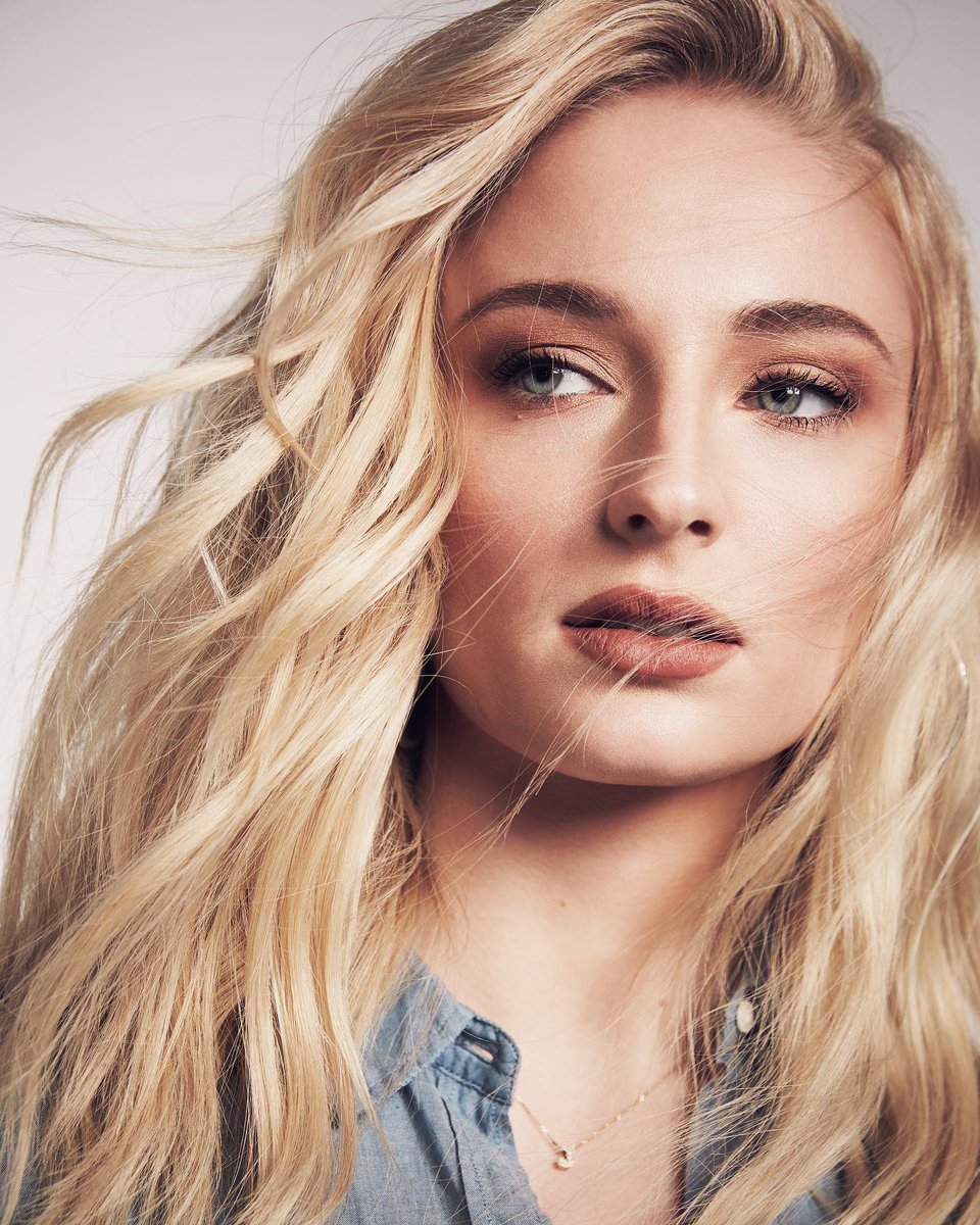 fuchsia groan tweet media