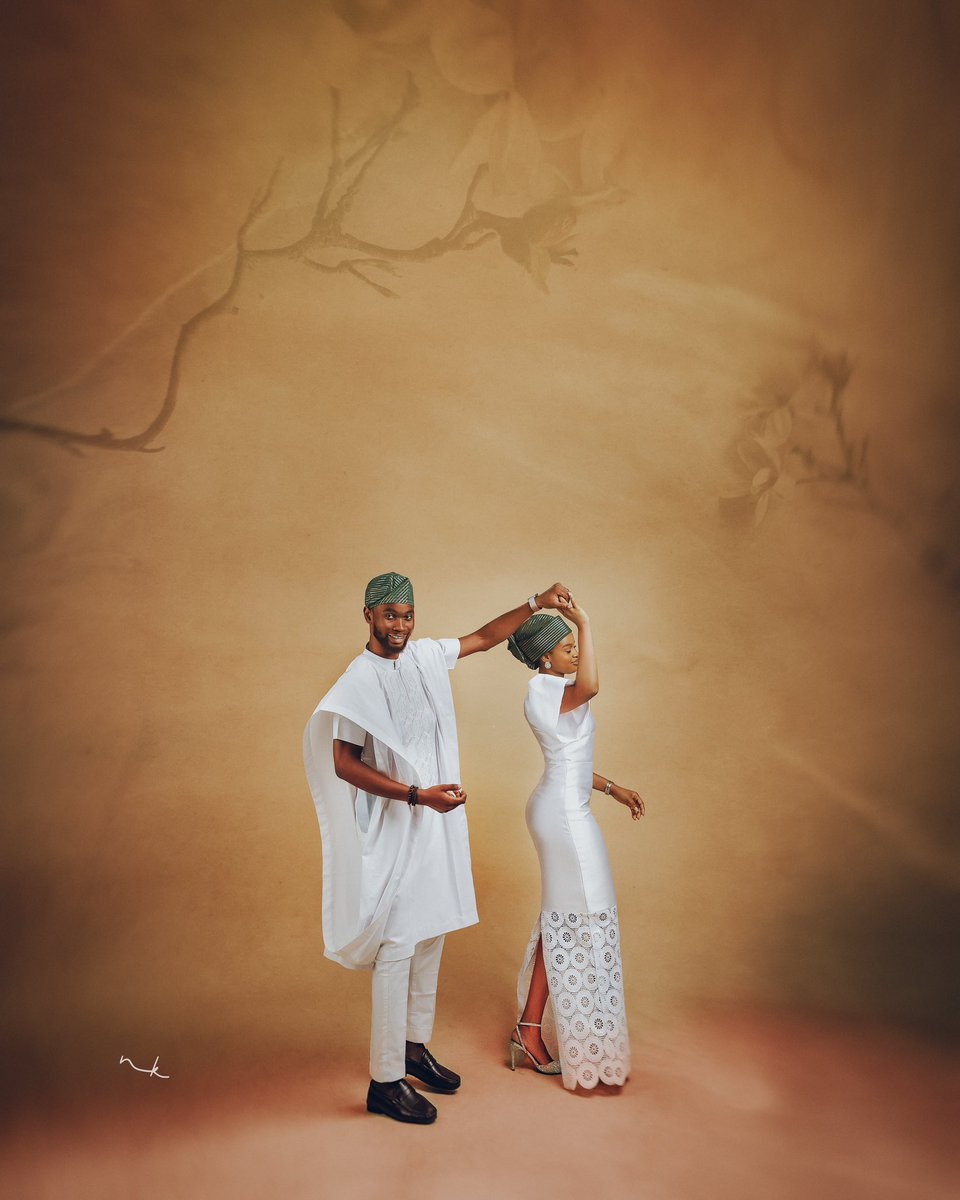 kehindenekan's tweet photo. English                                Or                               Trad?

Photos by me. https://t.co/diooHf6YjI