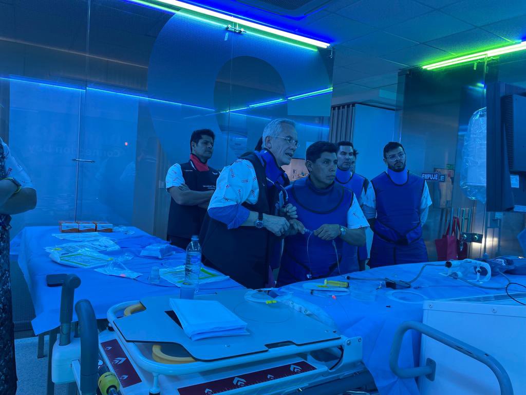 InoaVioliza's tweet photo. MT Training Pathways Program going strong! Happy to see talented colleagues, friends and the Uninavarra mascot! @sheilambrasil @AndresFonnegraC @fegomd @WorldStrokeOrg @uninavarraeduca #SimulationCenterUninavarra https://t.co/rMlvIaDteN