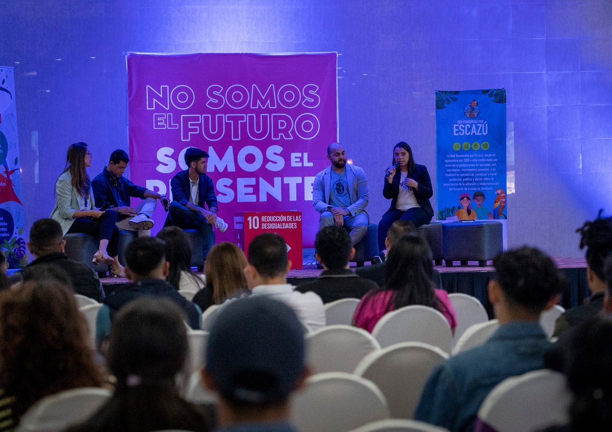 Somos un espacio que eleva las voces de las juventudes, para ser escuchadas, valoradas y respetadas por quienes toman las decisiones. ✊🏽🇭🇳