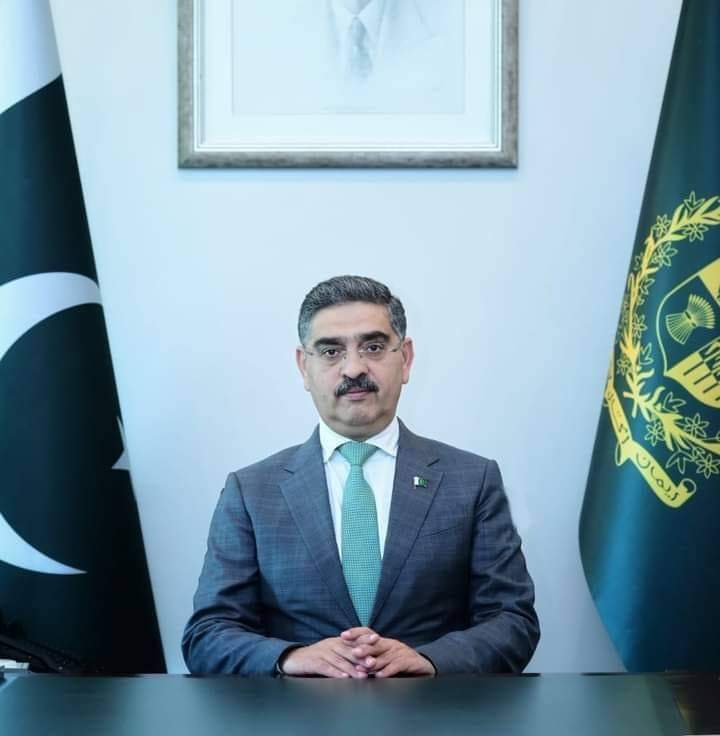 RahimBugti13's tweet photo. جب بھی وفاق میں بلوچستان کے کسی بندے کو کوئی بڑا عہدہ دیا جاتا ہے تو  تاثر یہ ہوتا ہے کہ بلوچستان کی محرومیاں دور ہو گی لیکن فلوقت یہ تاثر صرف تاثر ہی رہا ہے نگران وزیر اعظم صاحب بگٹی مغویوں کو بازیاب کروا کر اس تاثر کو سچ ثابت کر سکتے ہیں 
 #releasebugtihostages
#AnwarulHaqKakar https://t.co/D5itpoBuZk