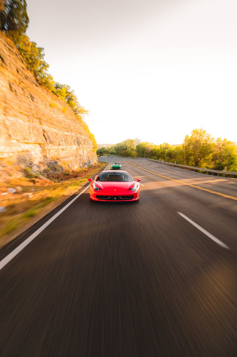 DillonH76's tweet photo. 458 ITALIA &amp; 812 GTS https://t.co/PyWTtmTC2v