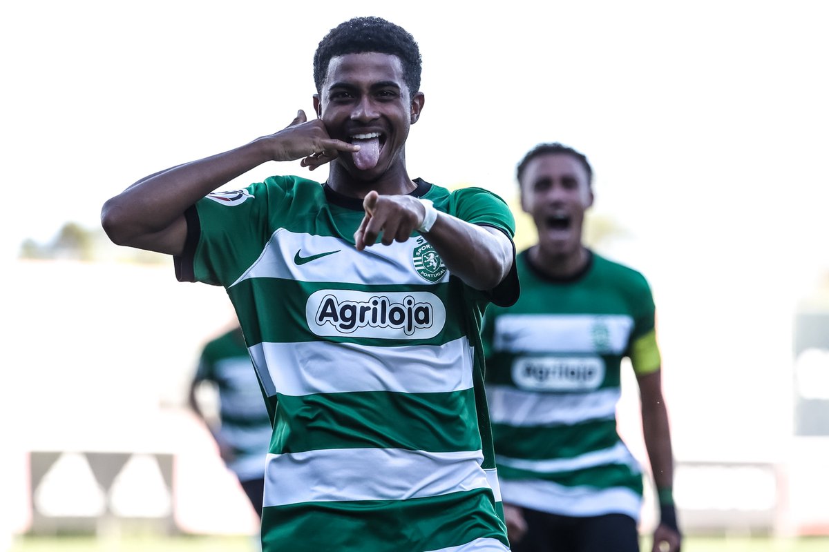 SportingCP's tweet photo. 📸 #SLBSCP #Sub23SCP https://t.co/8BPhezqD3d