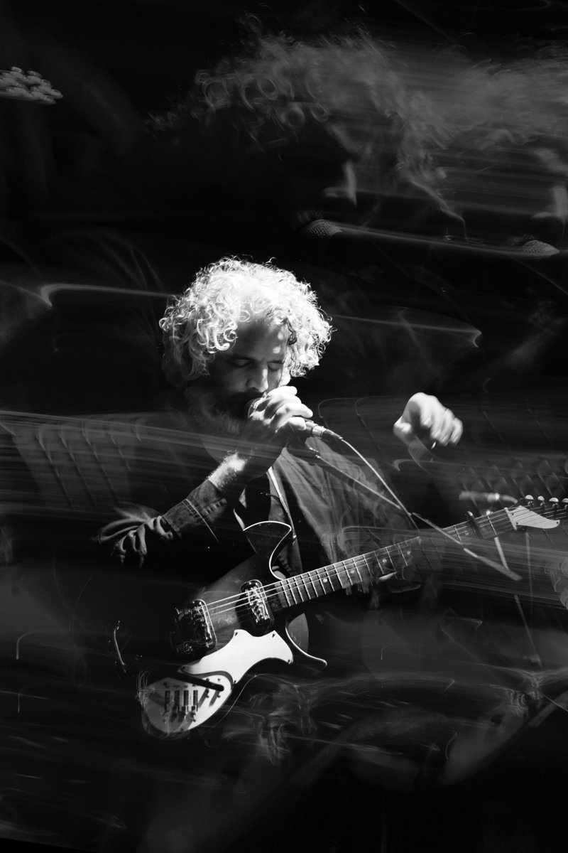 The recording process for my upcoming EP, out 8/30, became about the inherent complexity in simplicity. The warmth of analog recording, all to tape, mixed to tape mastered to tape.. Doesn’t get much clearer sounding than that.

#presave today: isaacwatters.lnk.to/EP002