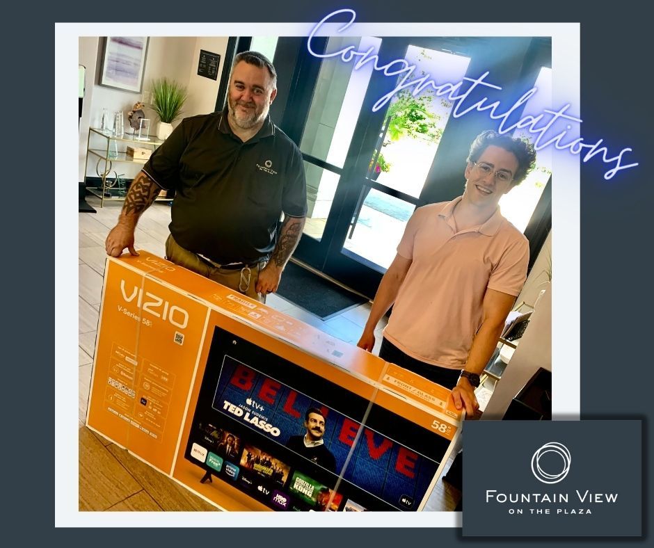 FountainViewPl's tweet photo. Congratulations to Eric, one of the lucky, New TV, winners from our July "Spin &amp; Win" special! Luckily our maintenance supervisor Davyyd was here to help him carry his gigantic prize to his vehicle. #FountainViewOnThePlaza #ApartmentLiving #CountryClubplaza #KansasCity... https://t.co/XksN5pCmRX