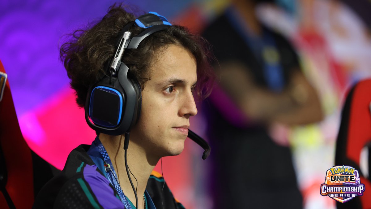 UniteLATAM's tweet photo. ¡Les traemos grandes recuerdos de los entrenadores representantes de LATAM!, nos vemos el próximo año con más competencia. 

#PokemonWorlds | #PokemonUNITE | #UNITEesports https://t.co/GLQbMeQ5hz