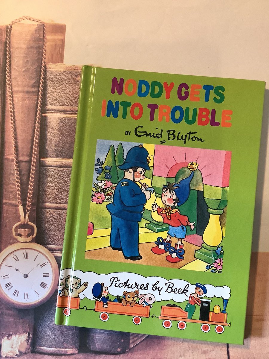 WatsonsVintage's tweet photo. A fun, nostalgic book gift for a #NoddyFan Noddy Gets Into Trouble Vintage Noddy Book in Hardback by Enid Blyton. Available in our Emporium https://t.co/uUnrkFH6ZI #ChildrensBook #Noddy #PoliceGift #RetroGift #EnidBlyton #ChildhoodNostalgia #PictureBook #BookGift #Beek https://t.co/VVFJfUQYXM