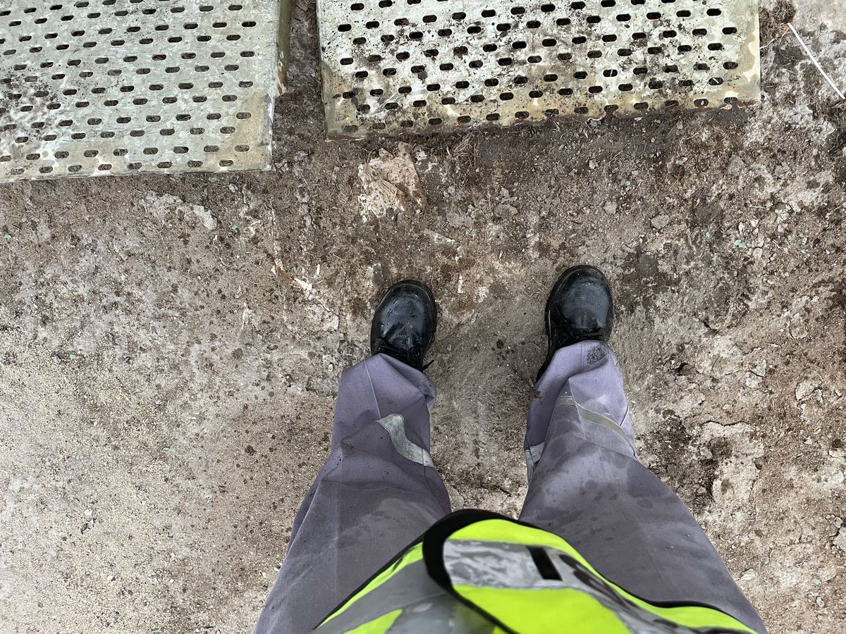 smildbc's tweet image. ตกน้ำ 2 รอบ ที่จุดเดิม 55555