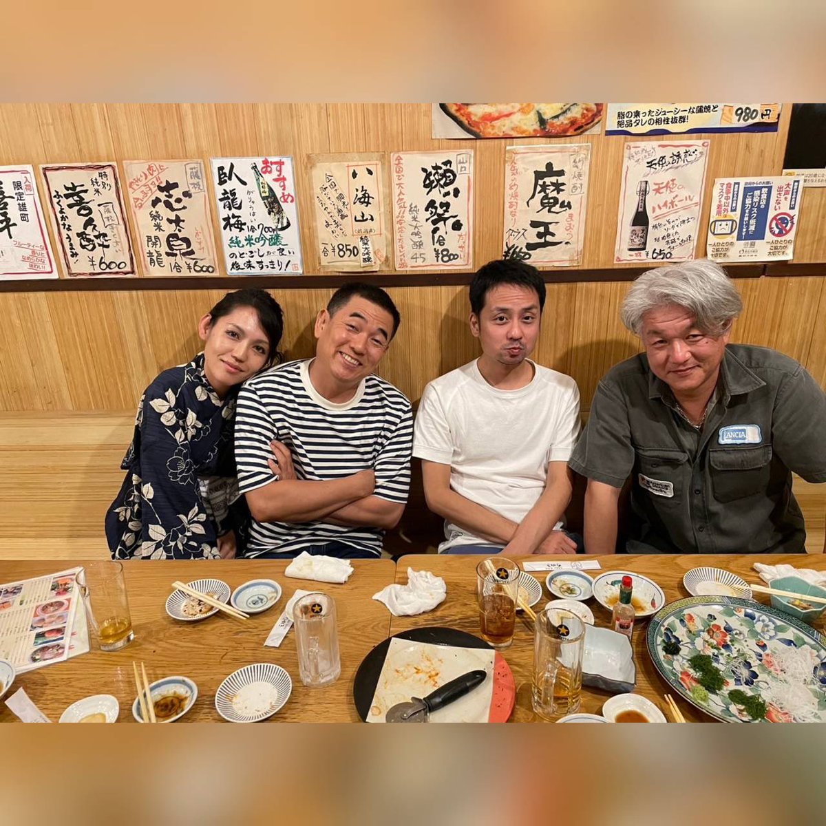 suzukiitousatou's tweet image. -summer nued-

【人妻 真夏の大暴走編 完】
ありがとうございました！！！

#マサルエクスプロージョン #stuckinbucks #騒弦
#まぶちゃんねる #珍萬座 
#鈴木伊藤そして佐藤さん