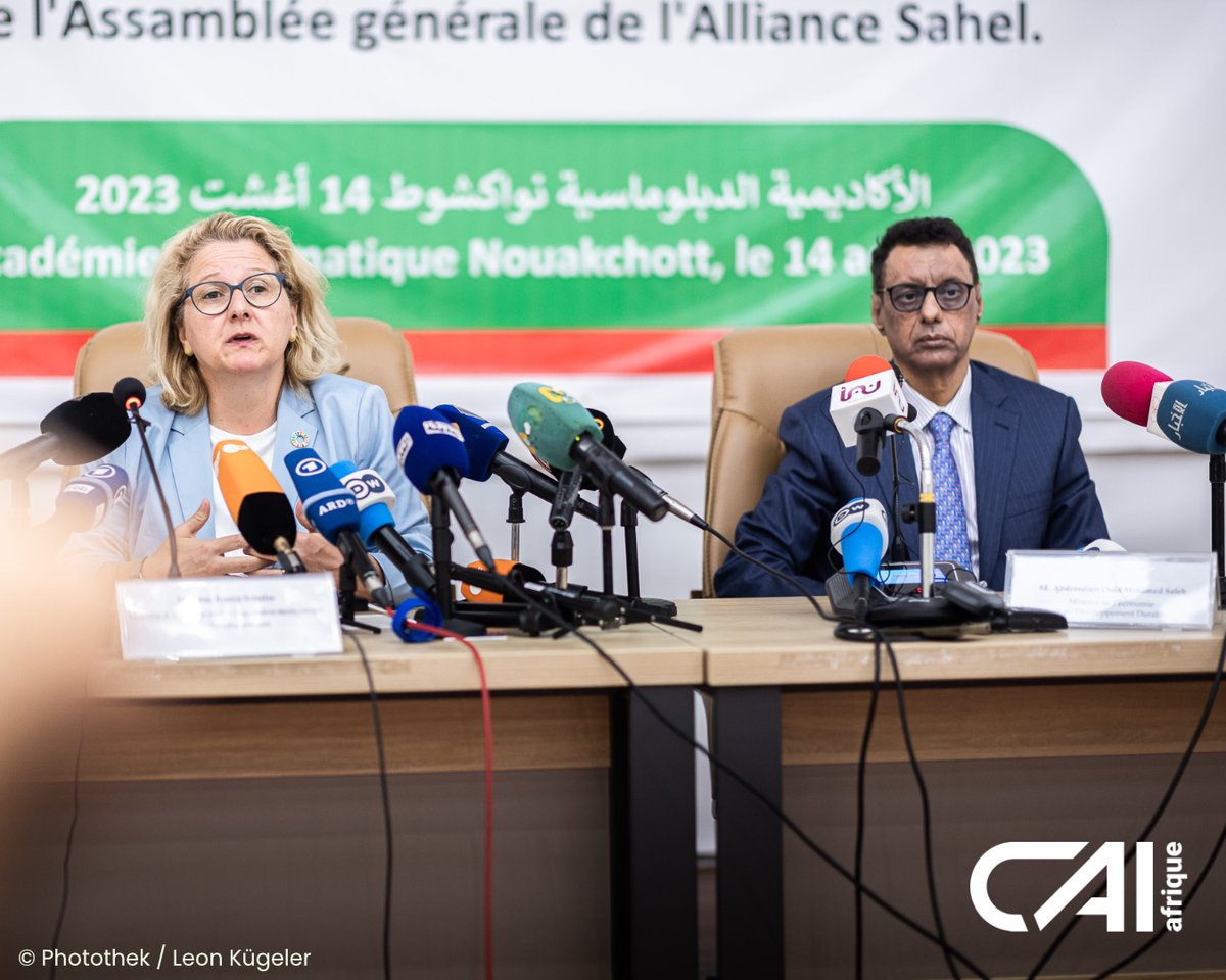 halloafrique's tweet photo. En mission pour l'@AllianceSahel: 
@SvenjaSchulze68, Ministre🇩🇪de la Coopération @BMZ_Bund est en 🇲🇷Mauritanie, où se trouve le secrétariat de l'@AllianceSahel.

Priorités de ses entretiens: 
➡️emplois pour la jeune génération
➡️sécurité alimentaire
➡️protection sociale https://t.co/n7OFtGWGAv