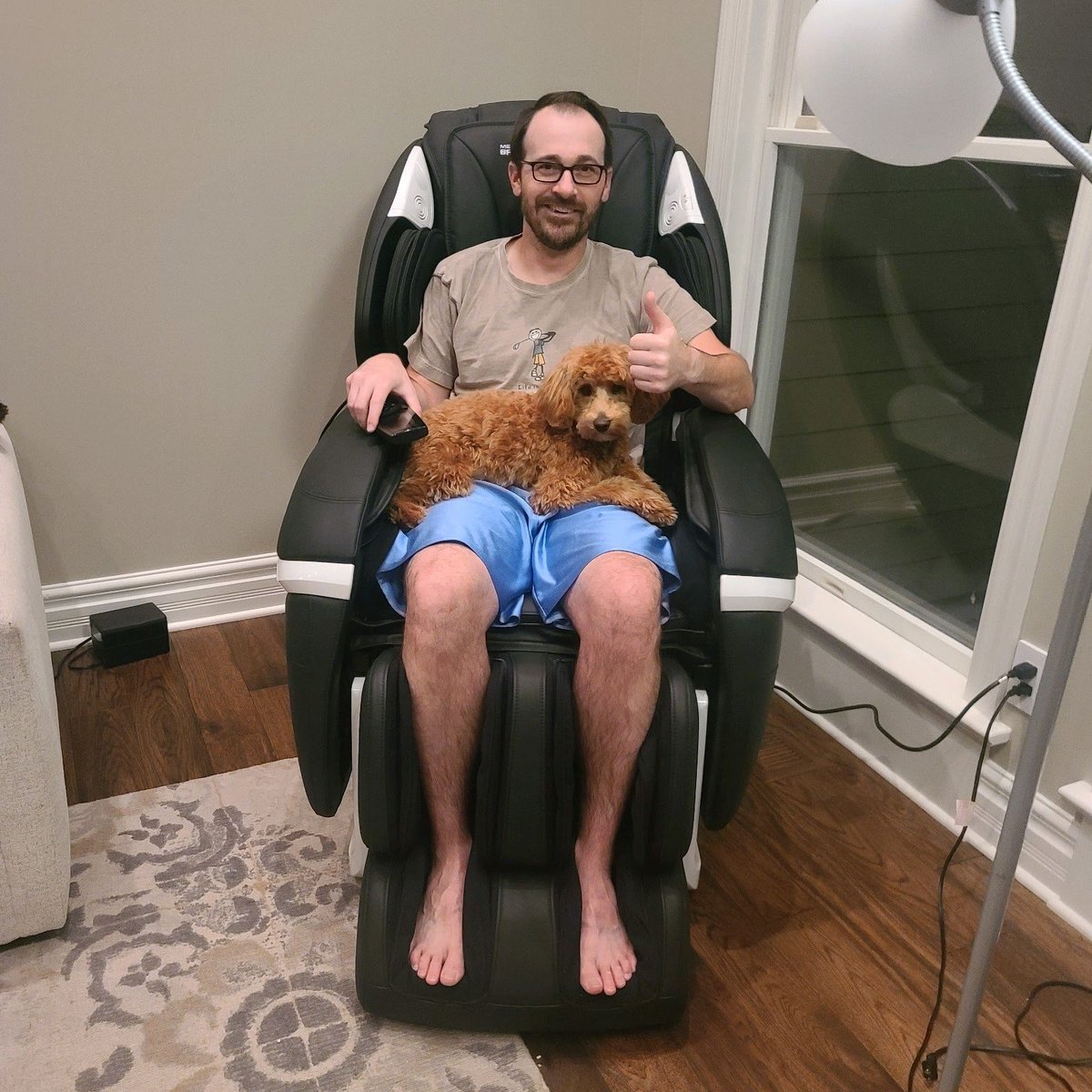 MedicalBreakth1's tweet photo. Medical Breakthrough massage chairs are human AND pup approved!
---
#healthyliving #massage #wellnessjourney #painrelief #massagechair #massagetime #relax #healing #medicalbreakthrough https://t.co/74ClT8QfAT