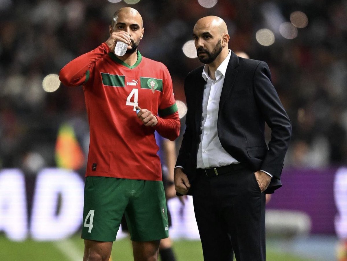 hugoknowball's tweet photo. Manchester United are in enough danger to miss top 4 if we don't seal that move for Sofyan Amrabat. We are so BAD! https://t.co/oQzoQw07cZ