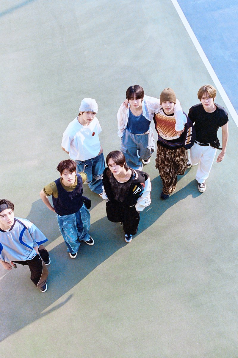 RIIZE_official's tweet photo. Training Days #2

【Get A Guitar - The 1st Single Album】
➫ 2023.09.04 6PM (KST)

💿Pre-save &amp; Pre-order
https://t.co/OdQ44v8EqY

#RIIZE #라이즈
#RISEandREALIZE
#GetAGuitar #RIIZE_GetAGuitar https://t.co/5YUUZrNRcF