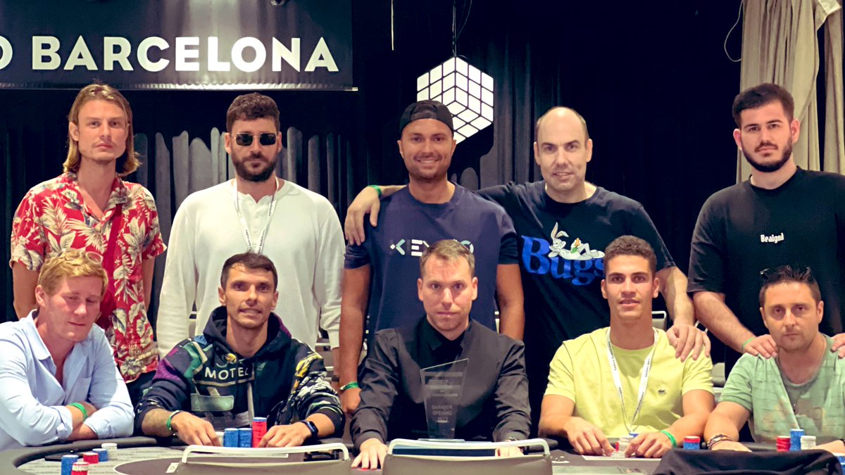 KingKongPoker's tweet photo. 📌 Pinchazo LIVE @CEP_Poker
@CasinoBarcelona
En un #MiniCEP de records nuestros #KKompañeros
🦍 @KevFFerrer y 🦍 @VazquezCastejon se disputan el HU quedando como 🏆 campeón KEVIN
GG 👏👏 ENORMES esos #Kinkones
✍️ @pokerius
Más en la web:
➡️ https://t.co/dxfGImrjRe https://t.co/lJcpGOO58T