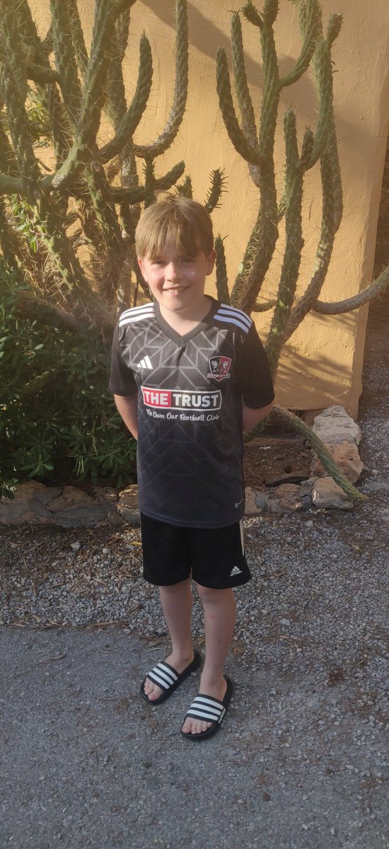 Adam Big Shipping tweet media