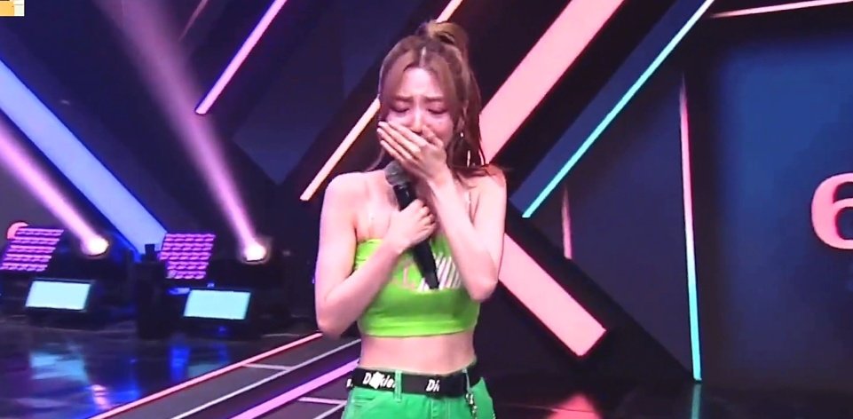 smilesuminisa's tweet photo. YEONHEE MADE IT, DESERVED!!!! 🥹🥹🥹🫶 #QUEENDOMPUZZLE https://t.co/dZ9Tpe4opu