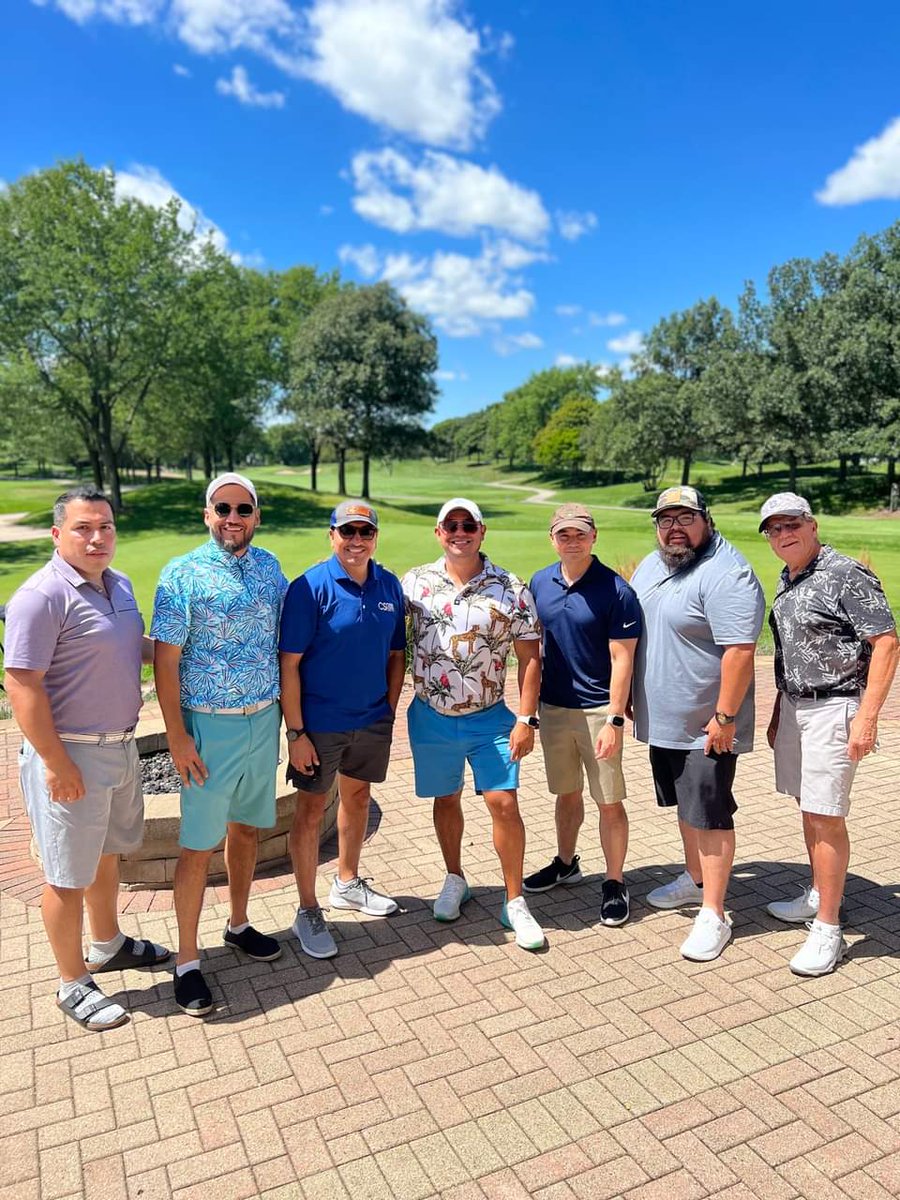 CSI_3000's tweet photo. Supporting @Nicor_Gas EnRapport to support a great cause and get a little golf practice in with some great friends.

#TheCSI3000Way https://t.co/tQXWcLrtEo