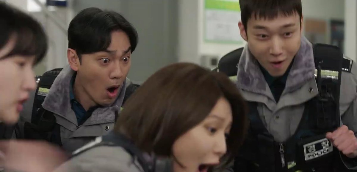 jieunlostsister's tweet photo. why is this so funny 😂😂

#NotOthers #NotOthersEp9 https://t.co/aFuFmB7hWa