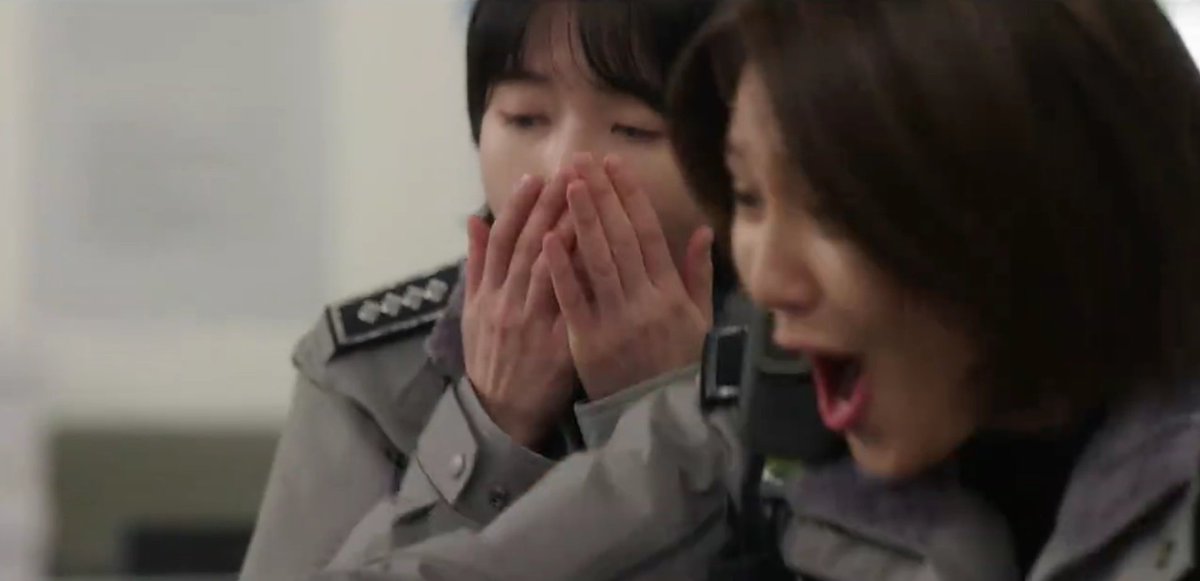 jieunlostsister's tweet photo. why is this so funny 😂😂

#NotOthers #NotOthersEp9 https://t.co/aFuFmB7hWa