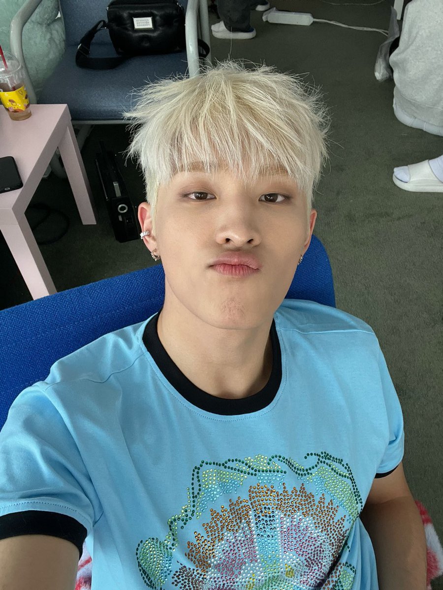 p1wonharmoni's tweet image. exposing yoon keeho for being problematic ; a thread