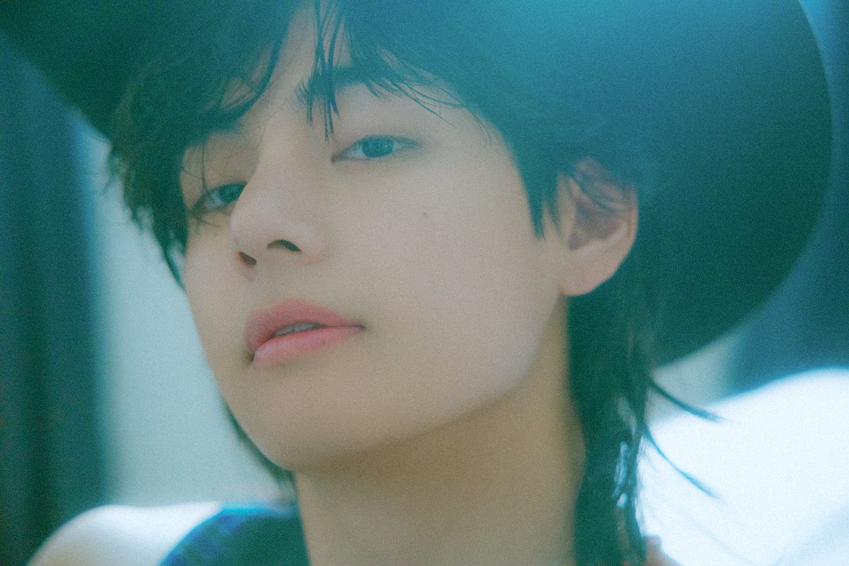 thvdiaries's tweet photo. #V_Layoꪜer 💌 https://t.co/fmN1SOCTNF